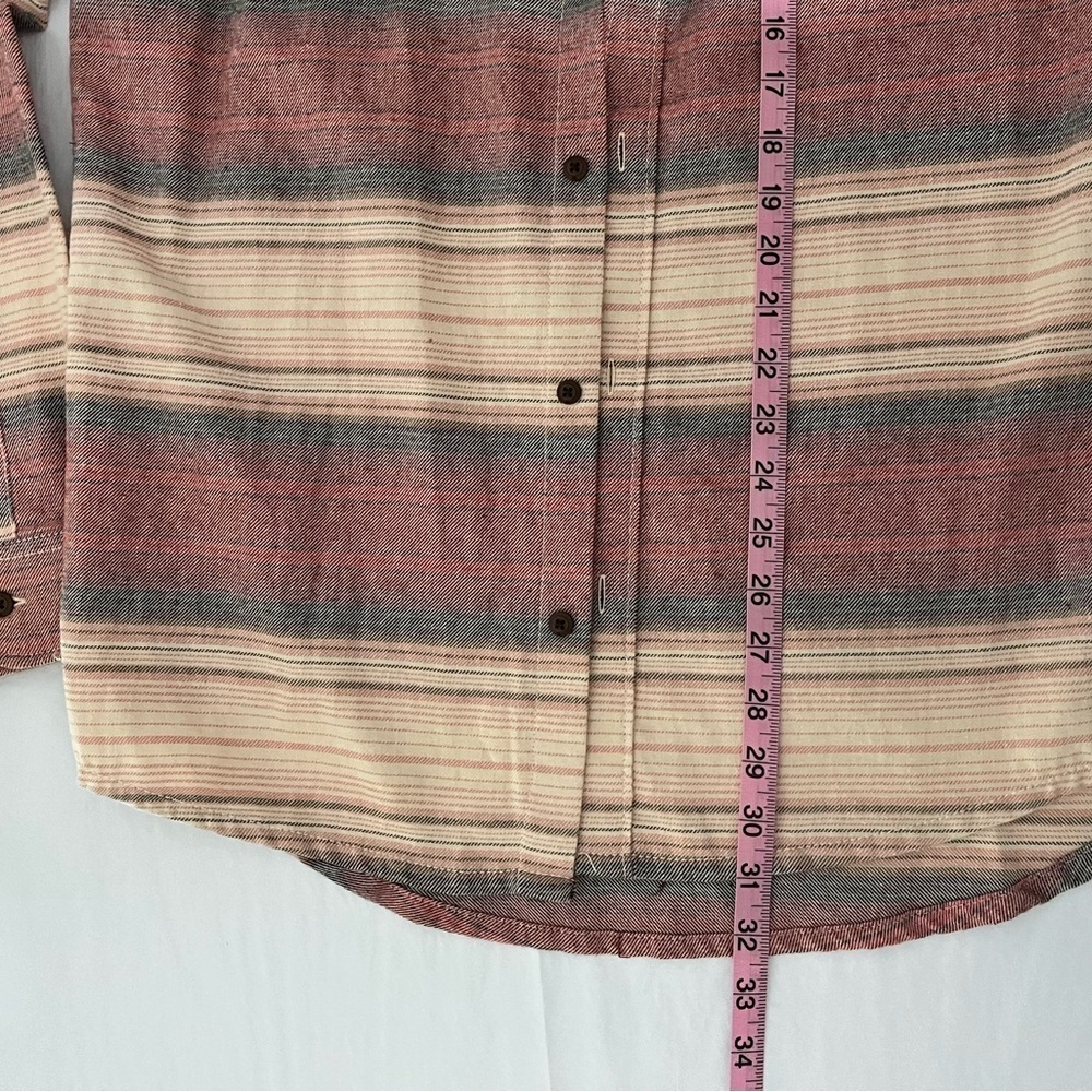 Quicksilver Button Front Flannel Size Small - image 8